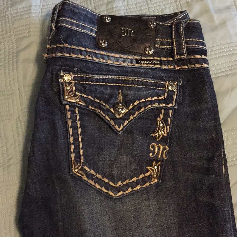 Miss me jeans. Only wore a couple of times.